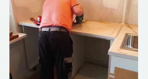 Сборка кухонного гарнитура. Боровая